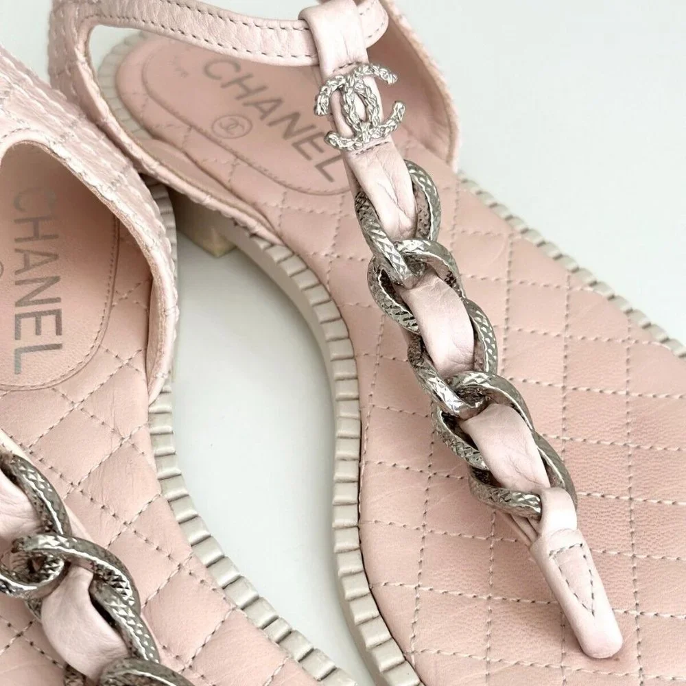 CHANEL Light Pink Quilted Leather Logo Chain T-Strap Thong Flat Sandals
